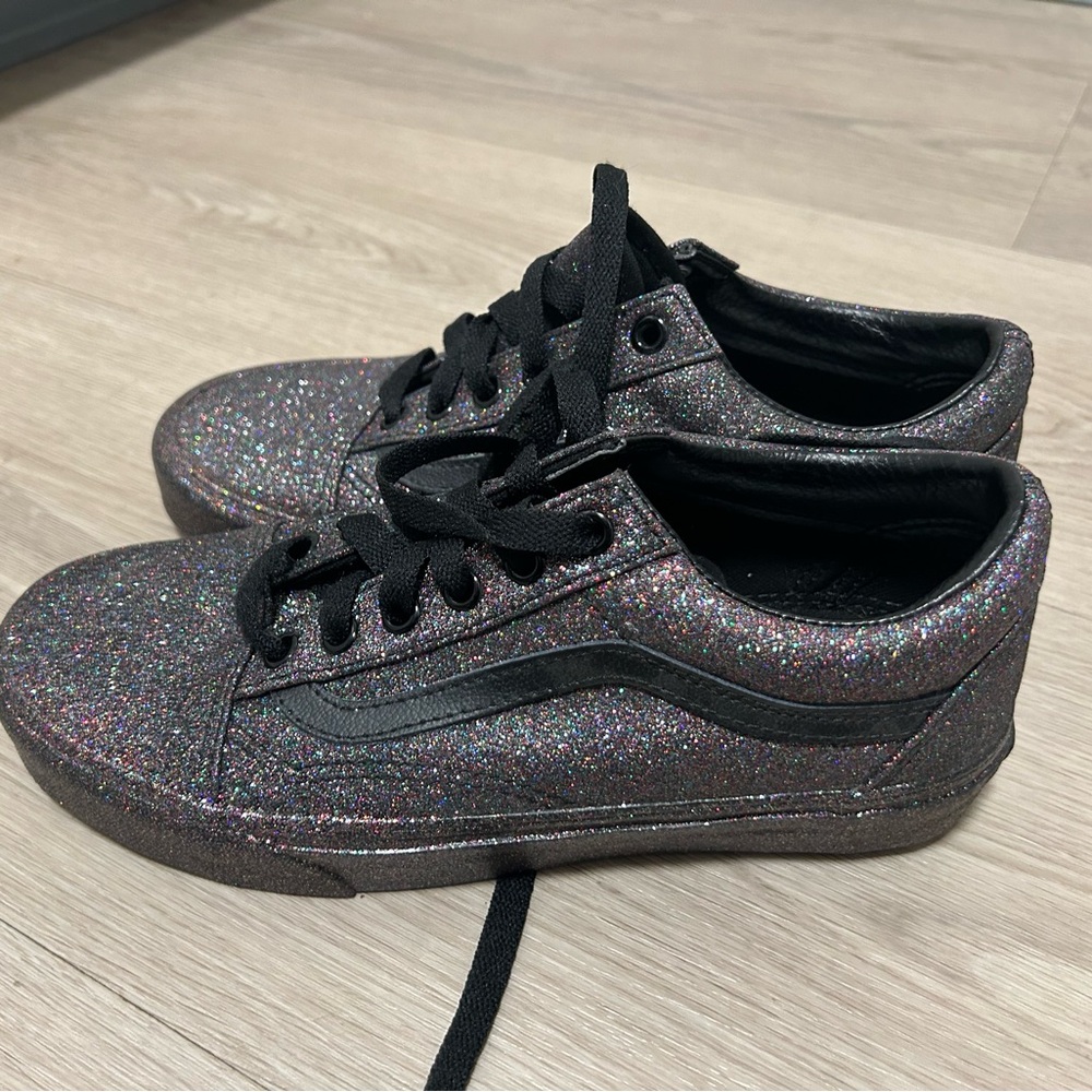 Sparkling Vans